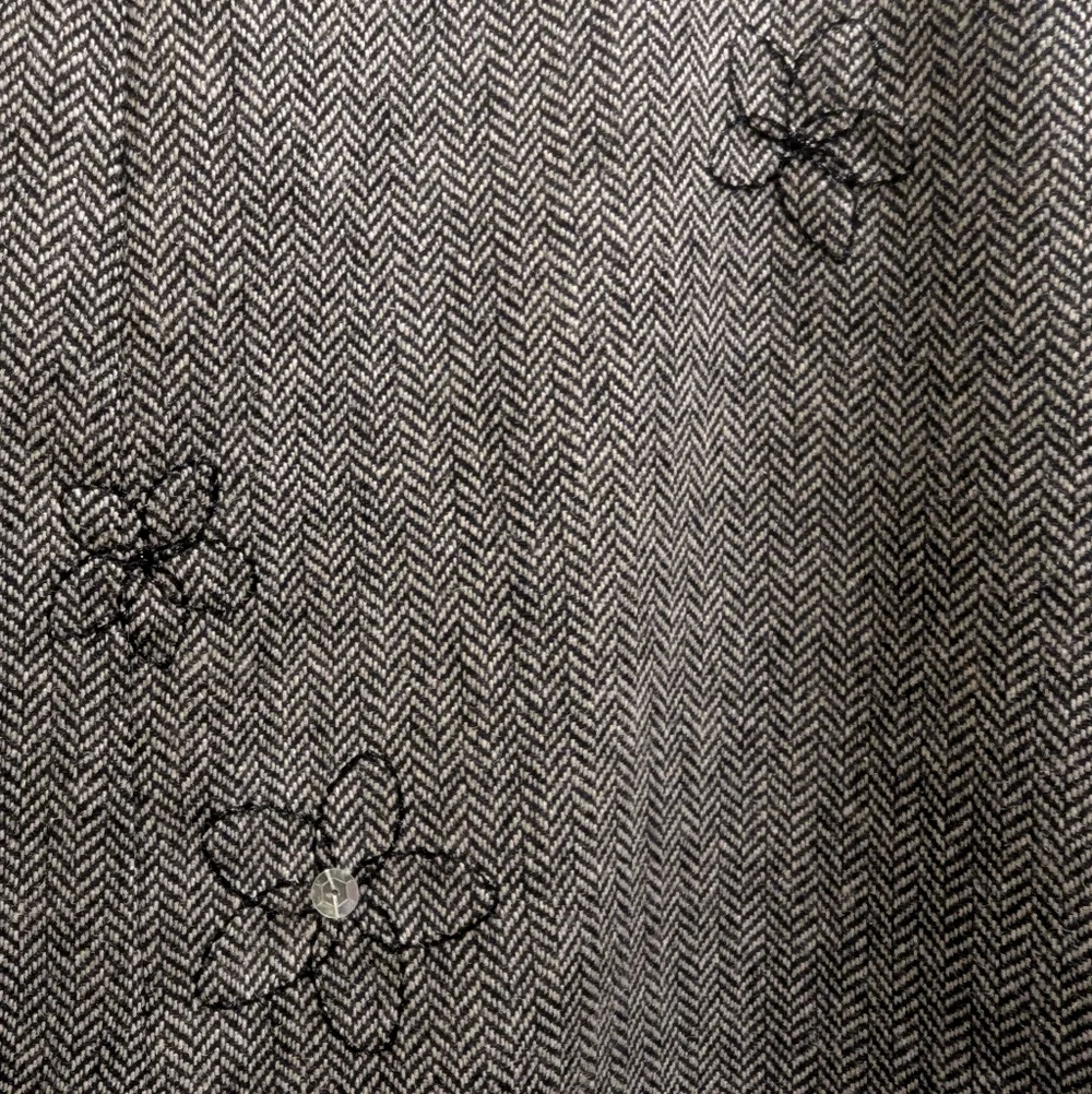 Jones New York Country Wool Blend Black/White Herringbone Embroidered Skirt- 6 - Picture 5 of 12